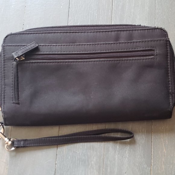 Wallet - Picture 2 of 5